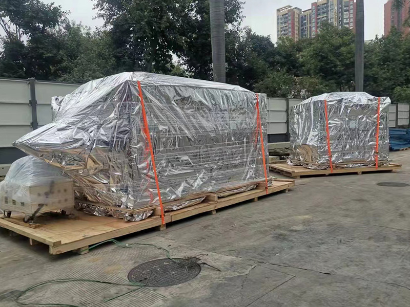 深(shen)圳沙井真(zhen)空木箱包(bao)裝現場