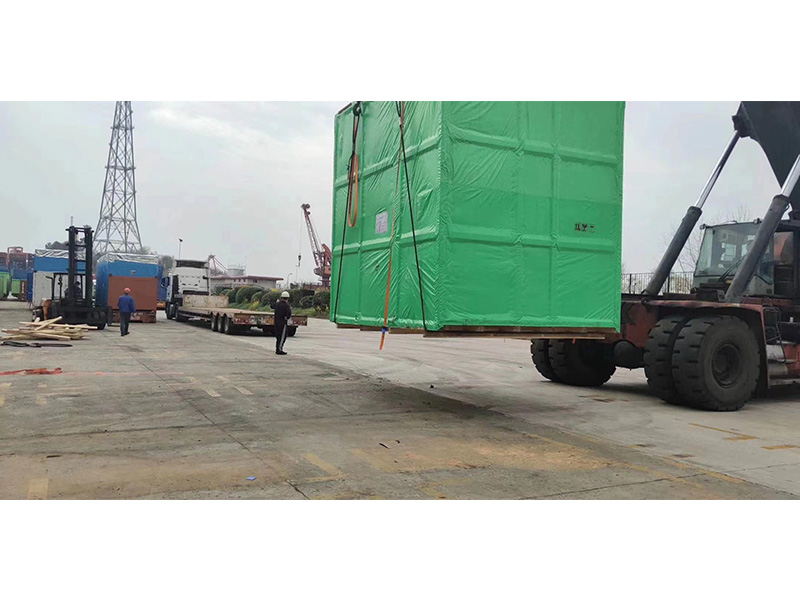 出(chū)口重型真空(kōng)防雨包裝