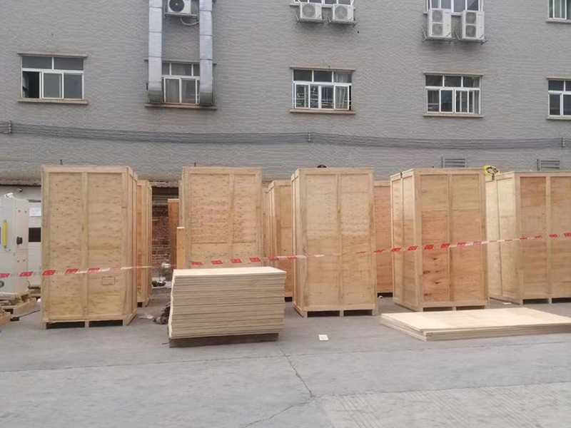 出(chu)口越南(nan)真空免(miǎn)檢木箱(xiāng)