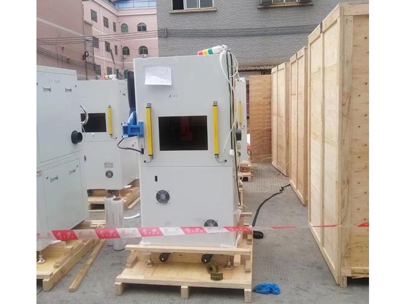 東莞某(mǒu)公司出(chu)口越南(nan)木箱