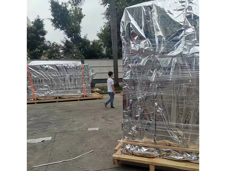 深圳龍(long)崗某智能(neng)自動化設(she)備真空包(bao)裝